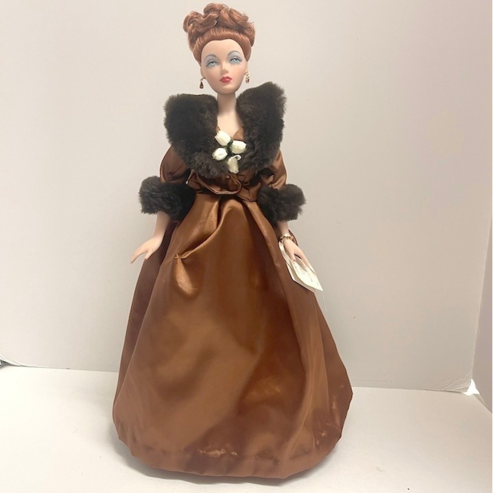 1998 Ashton Drake Gene Marshall Champagne Supper Doll Bronze Gown‎